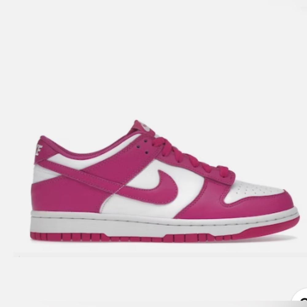 Nike Dunk Low BG Active Fuchsia Size 6.5Y